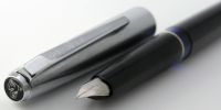 Pelikano_black#A.jpg